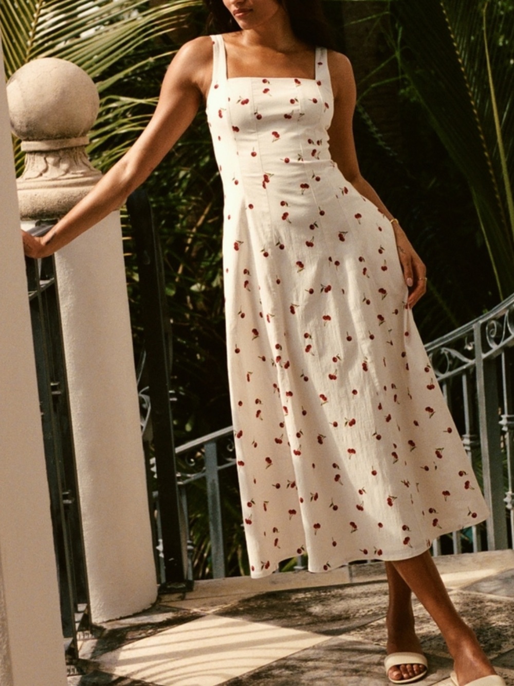 The A&F Mila Stretch Midi Dress